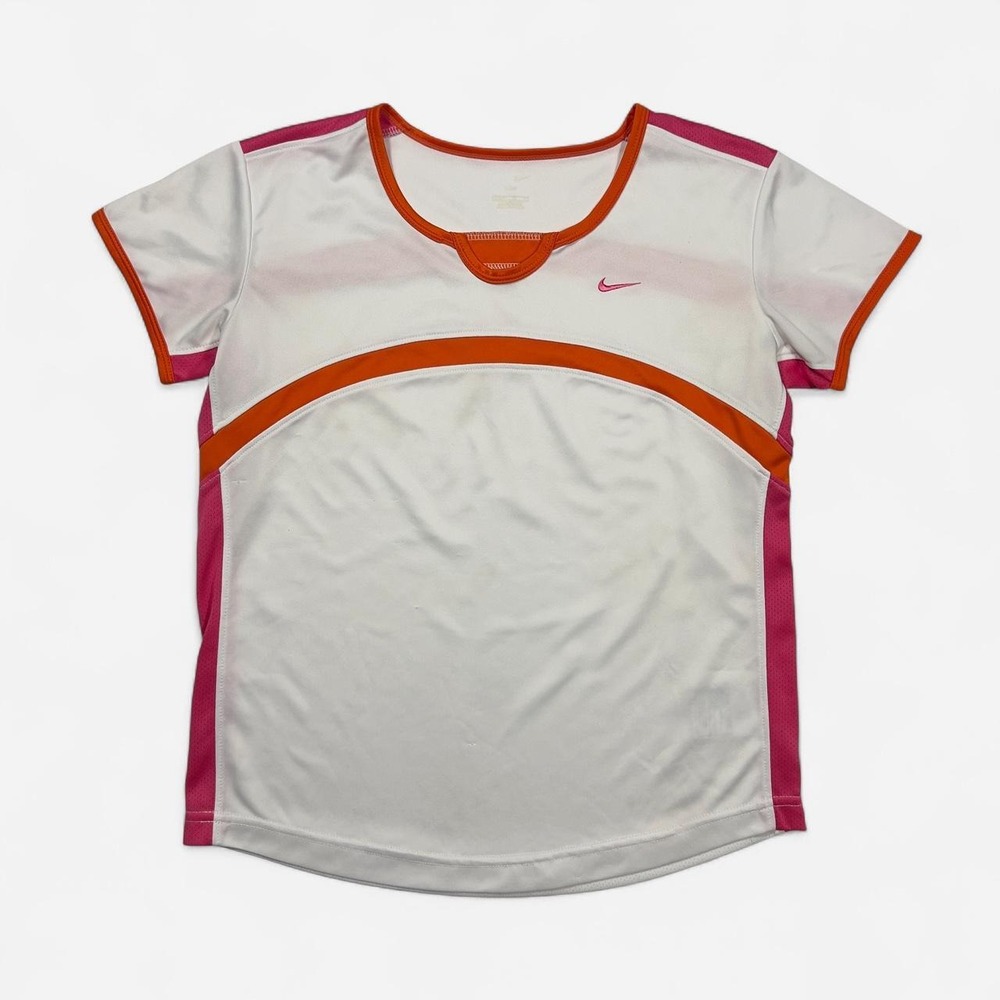 Vintage Nike White Short Sleeve Top Athletic Wear